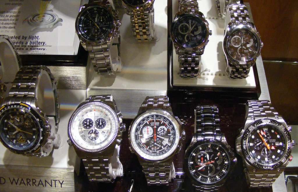 Watch shopping in the Caribbean