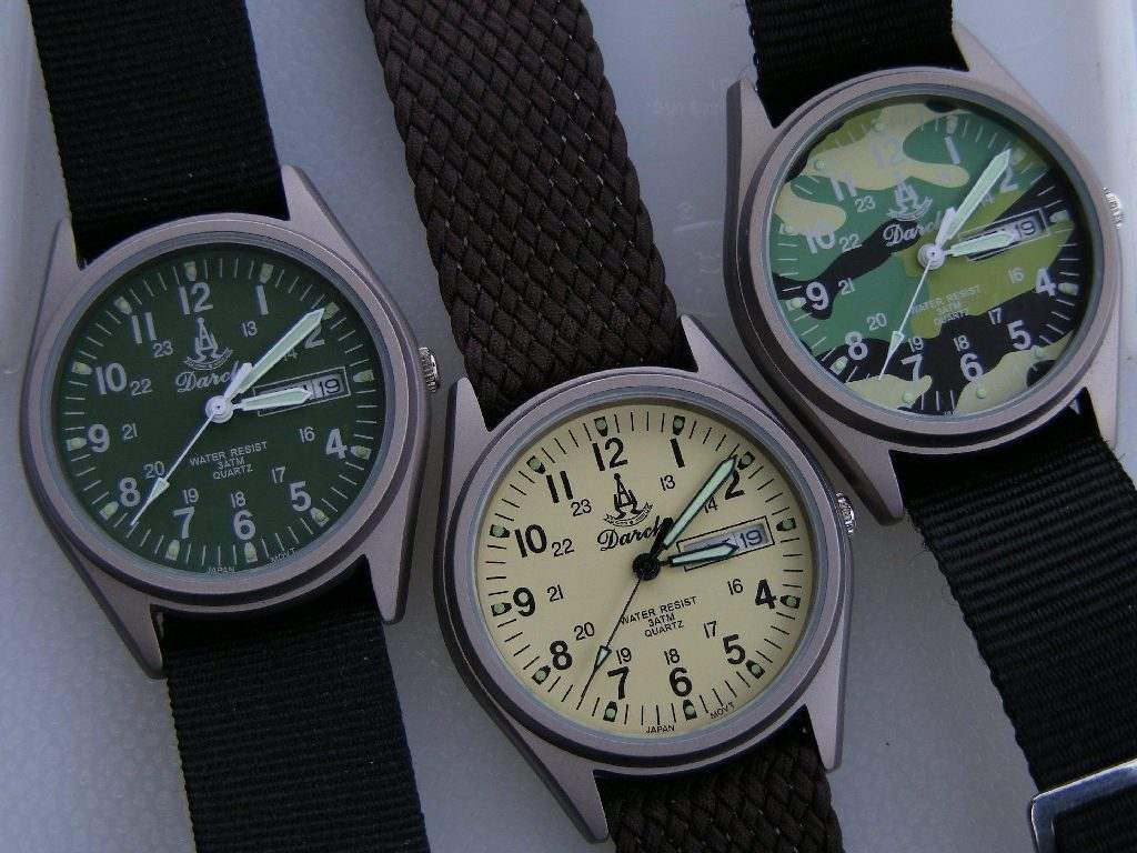 Darch Day-Date Field Watches