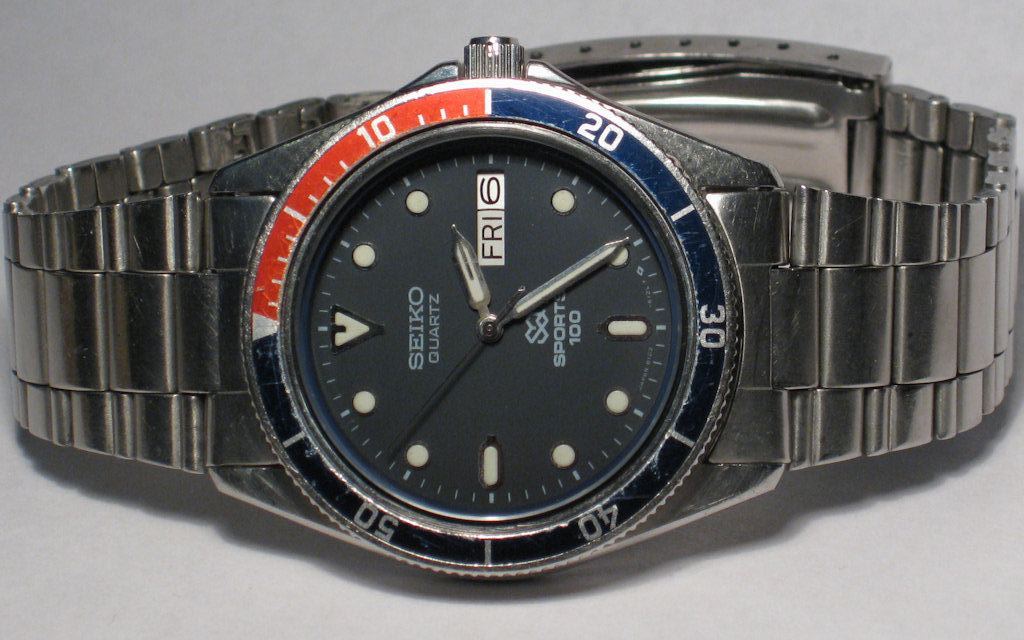 Seiko Sports 100